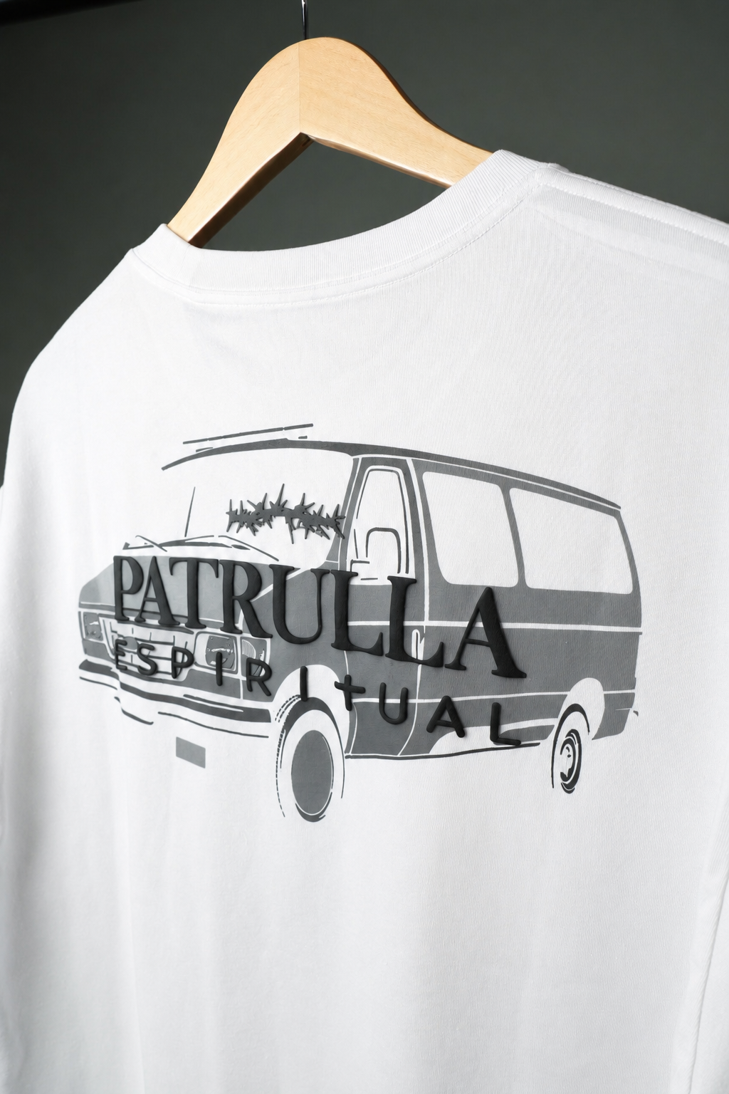 Patrulla Espiritual Parche T Shirt White