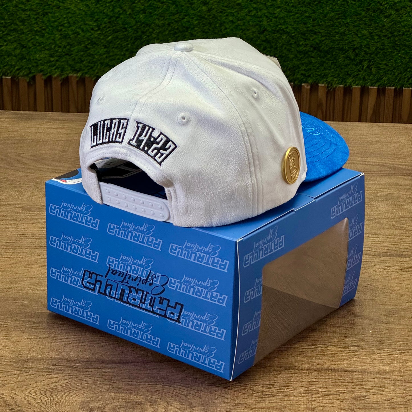 Gorra de la Patrulla Espiritual Blanca Full Gamuza