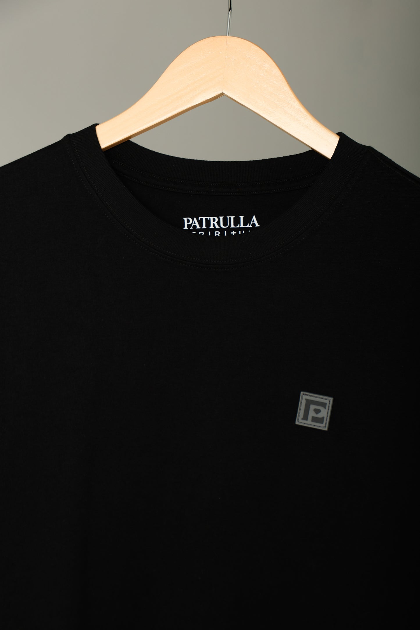 Patrulla Espiritual Parche T Shirt Black